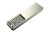 Chiavetta USB esile argentea, memory stick del metallo con il logo di stampa di colore pieno